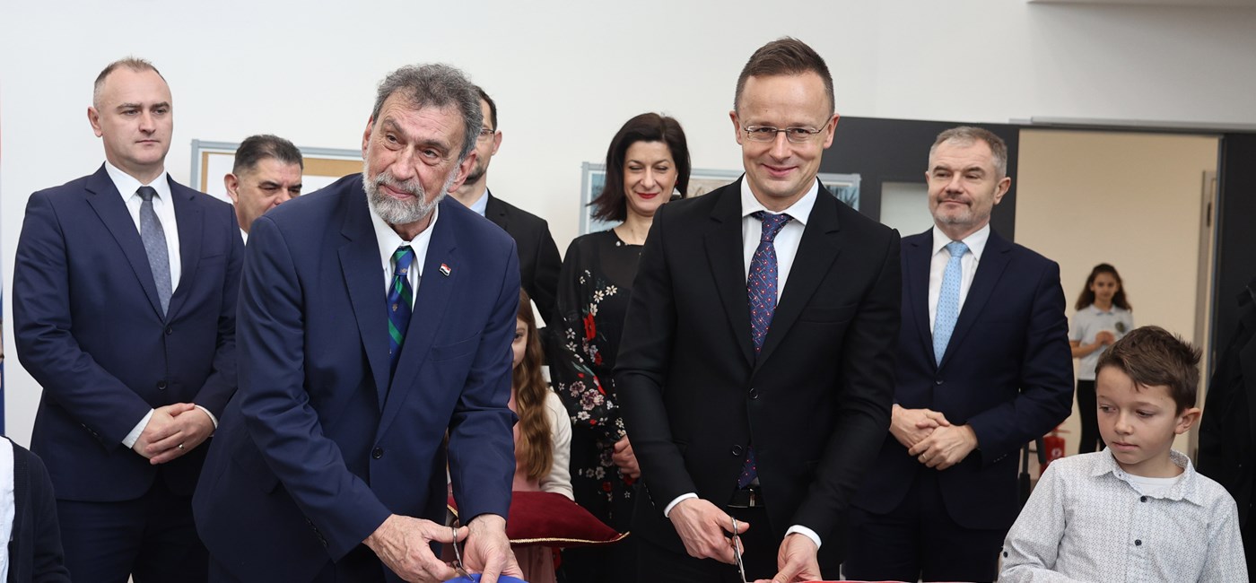 Hungarian and Croatian ministers opens Petrinja school built with Hungarian donation